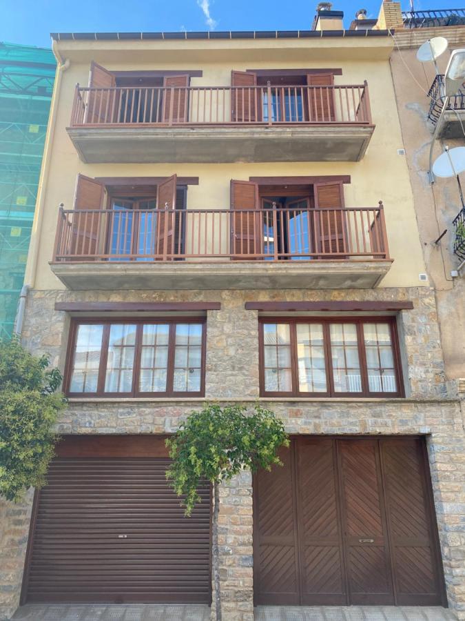Cal Cuaresma Vila Isona Exterior foto